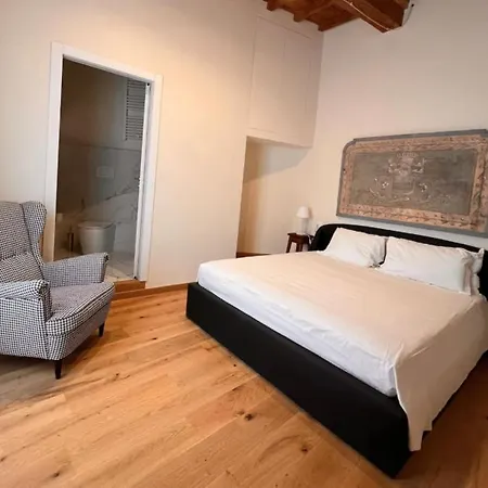 Sprone Apartments In Florence-2