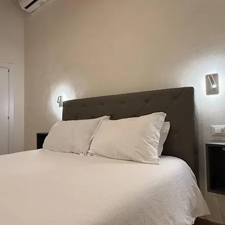 Sprone Apartments In Florence-3